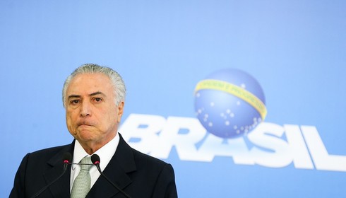 Paneleiros se voltam contra Temer