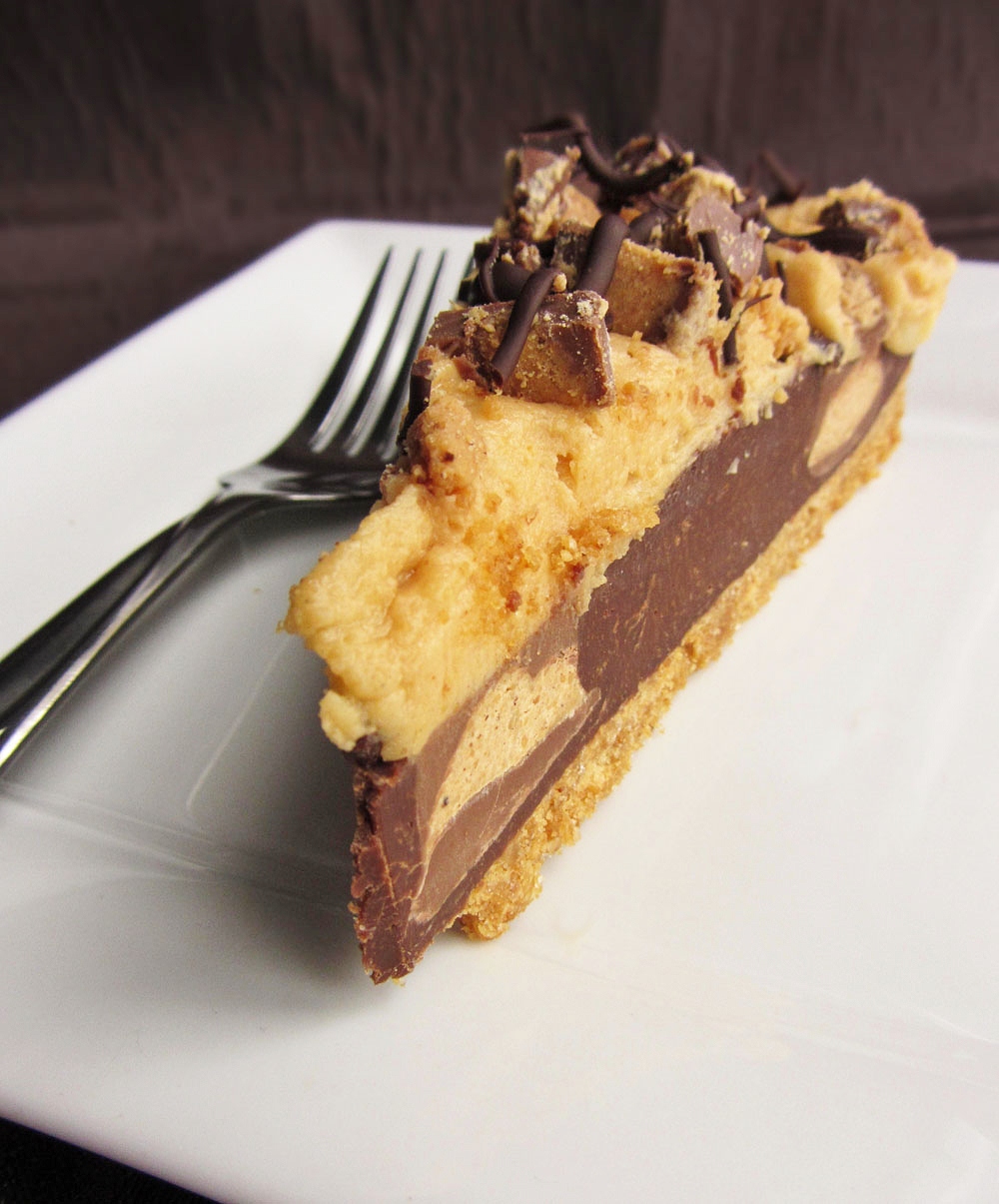 reese's peanut butter fudge pie