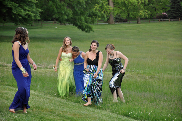 An old prom picture. They told me to go touch the tree and face the camera.  : r/funny