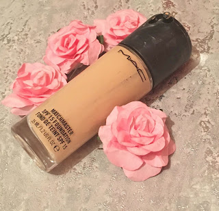 MAC, SPF 15, flowers