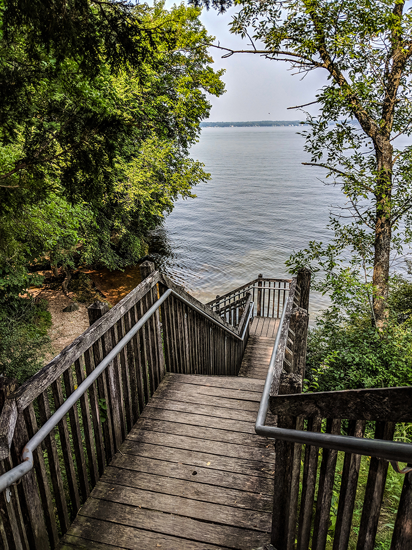 Raymers Cove at UW Lakeshore Preserve