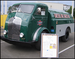 1940 Kenworth model 537