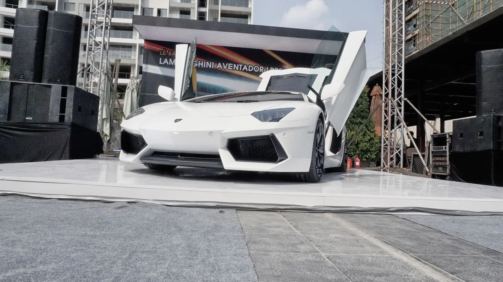 Siêu xe Lamborghini Aventador LP700-4