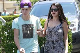 Selena Gomez Boyfriend, Pictures 2013