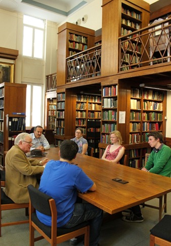 QYPers and John Punshon at Friends Library in London QYPers and John Punshon at Friends Library in London