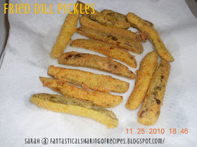 Fried Dill Pickles // Crunchy and sour makes for one of the best snacks ever! #recipe #pickles #appetizer #snack
