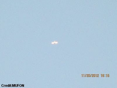 Silent, Glowing Dragonfly-Shaped UFO Photographed Over Asheville, North Carolina (1) (400 px) 11-20-12