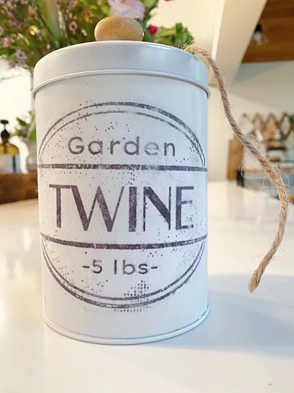 can with label for twine