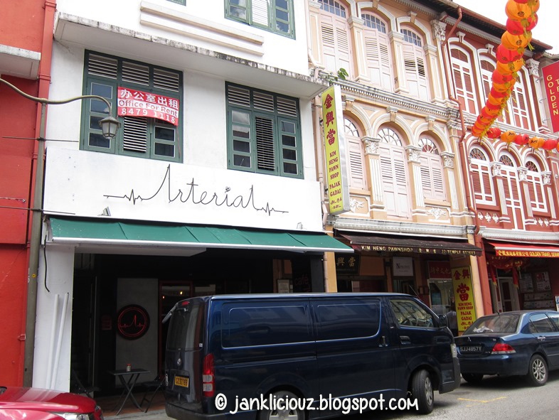 Arterial - A Chinatown Cafe with a must-try chocolate dessert