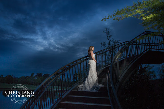 River-Landing-Wedding-Photographers-pictures-brides-wedding-dress-7