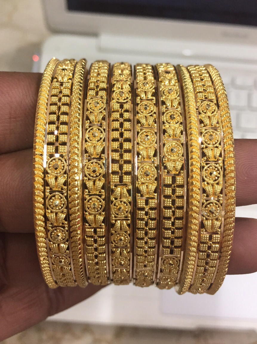 Latest 4+2 Fancy Bangles Churi Designs