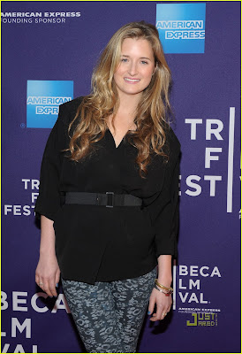 Grace Gummer Hot Photo