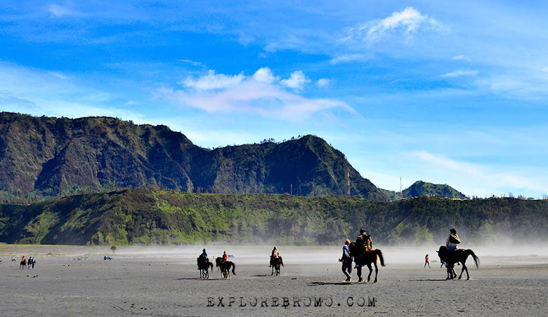 Kaldera luas gunung bromo jawa timur