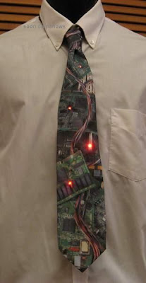 Motherboard tie