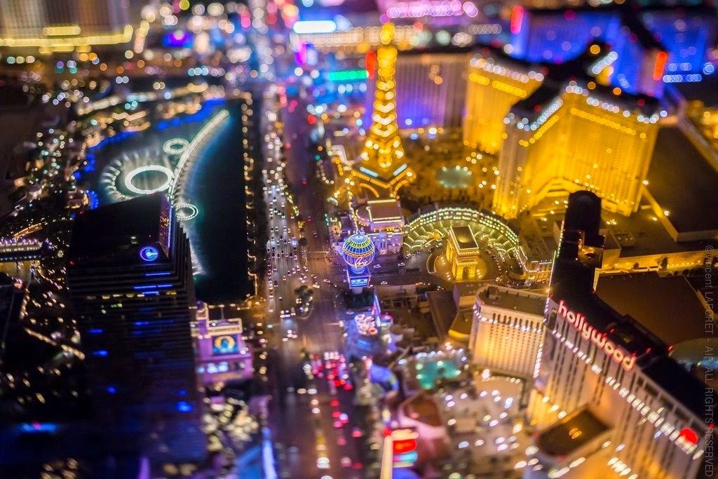 Fotografías únicas de noche Las Vegas desde la altura.