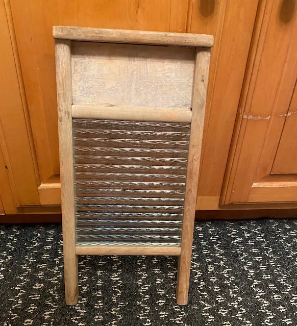 Photo of a vintage washboard found thrifting.