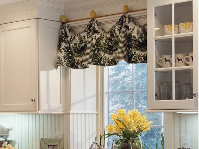 short window curtains ideas