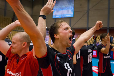 Volleyball Techniques For Beginner - The Danish players