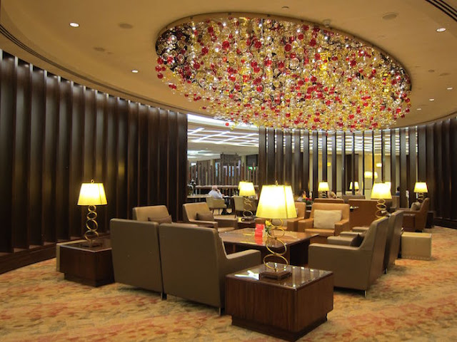 emirates-club-lounge-dubai