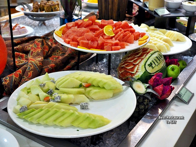 WEEKEND BBQ SEAFOOD BUFFET Menu - Local Fruit Platter