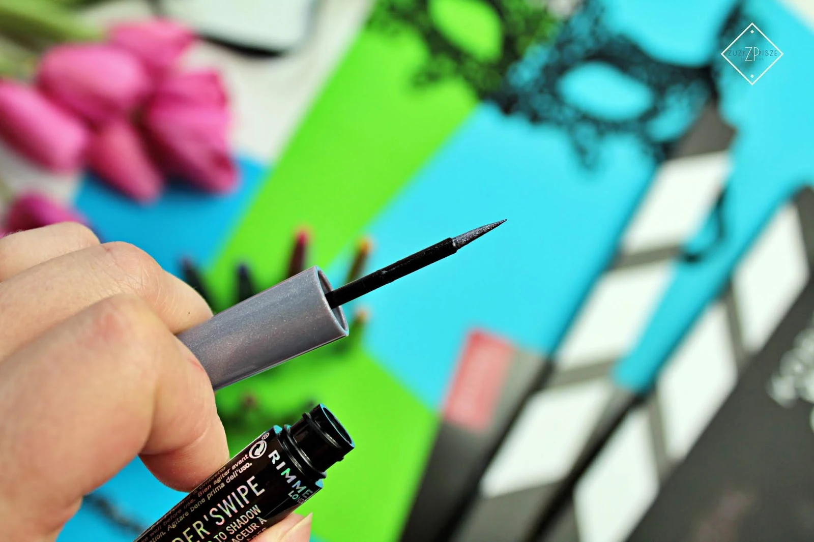 NOWOŚĆ! Rimmel metaliczny eyeliner i cień 2 w 1 Wonder'swipe