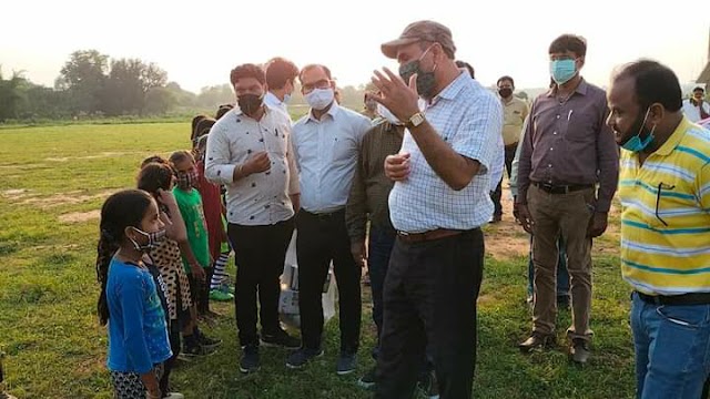 कमिश्नर ने किया ग्राम विचारपुर पहुंचकर खेल प्रतिभाओं को प्रोत्साहित