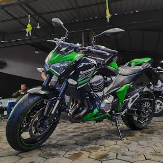 Bursa Moge Bekas Kawasaki Naked Z800 Nyis-kinyis