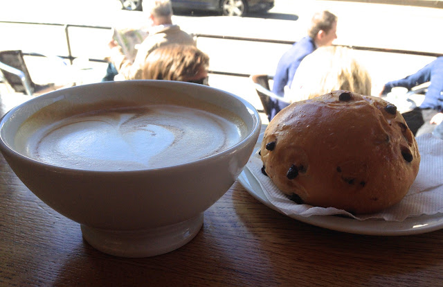 Coffee and Bun in Oslo Cafe