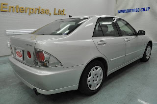 2001 Toyota Altezza to Zimbabwe