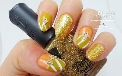 Yellow Nail Polish fitting for Fall