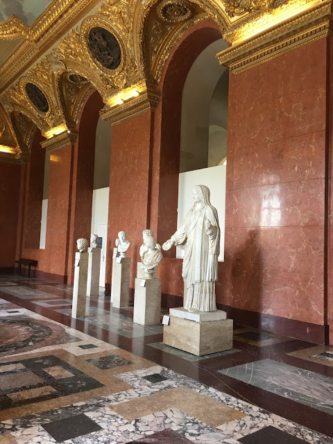 Paris Louvre Art Museum