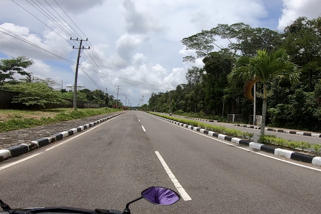 jalan dari bandara Belitung ke Tanjung Pandan