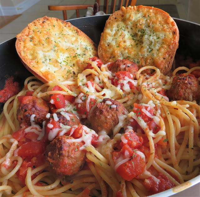 Spaghetti with Meatballs