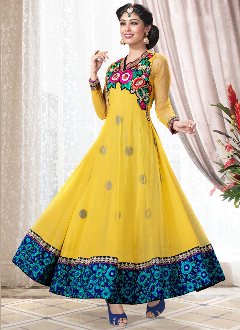 New Fashion Styles: Stylish Anarkali Bridal Dress 2013