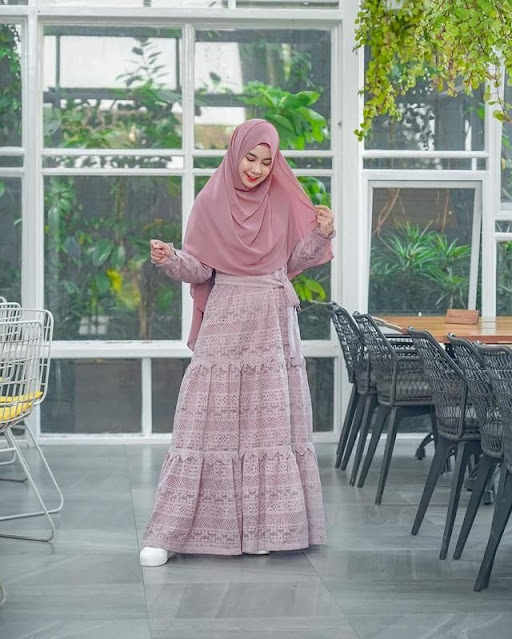 Outfit of The Day Muslimah Syar'i