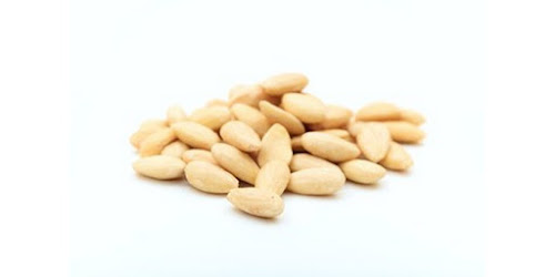  TOKO PENJUAL KACANG ALMOND Kubu