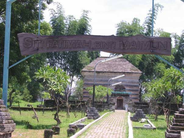 Makam Islam Tertua di Indonesia ~ Uswah Islam