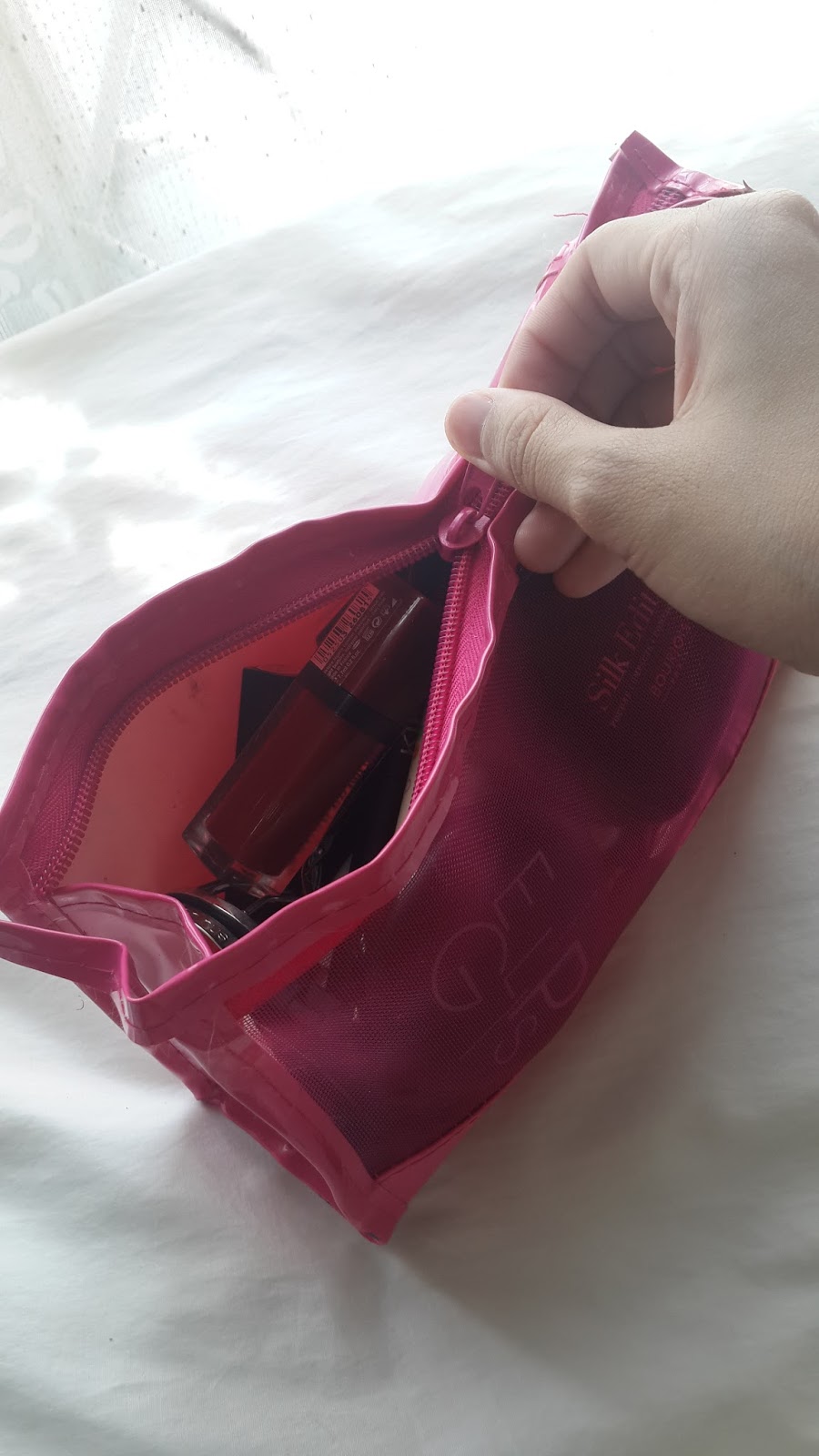 Whats In My Makeup Bag A Chatty Introvert