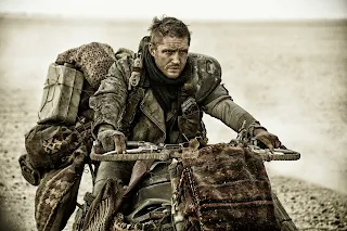 Tom Hardy ดูหนัง Mad Max Fury Road - แมดแม็กซ์ ถนนโลกันตร์