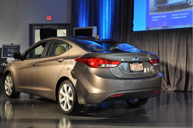 2011 Hyundai Elantra Specs and Feature Picture full view