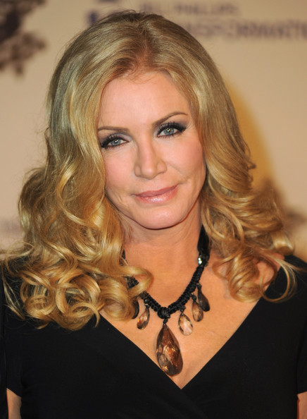 shannon tweed hairstyles