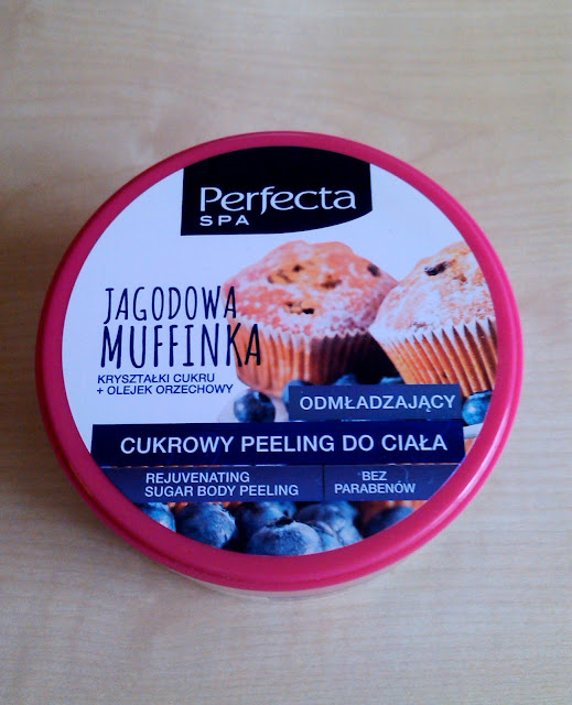 Perfecta, Cukrowy peeling do ciała Jagodowa Muffinka