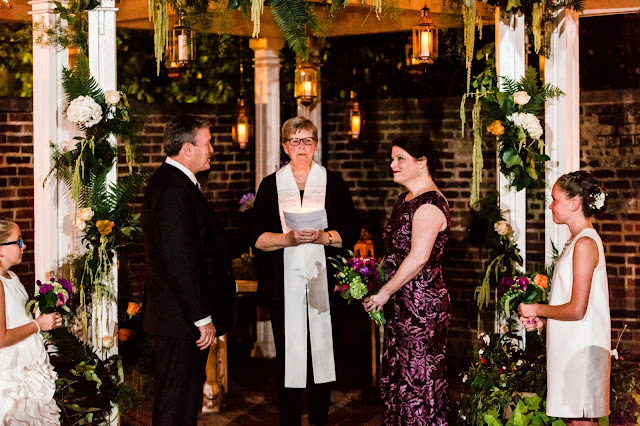 A night time DC wedding at the DACOR Bacon House photographed by Heather Ryan Photography