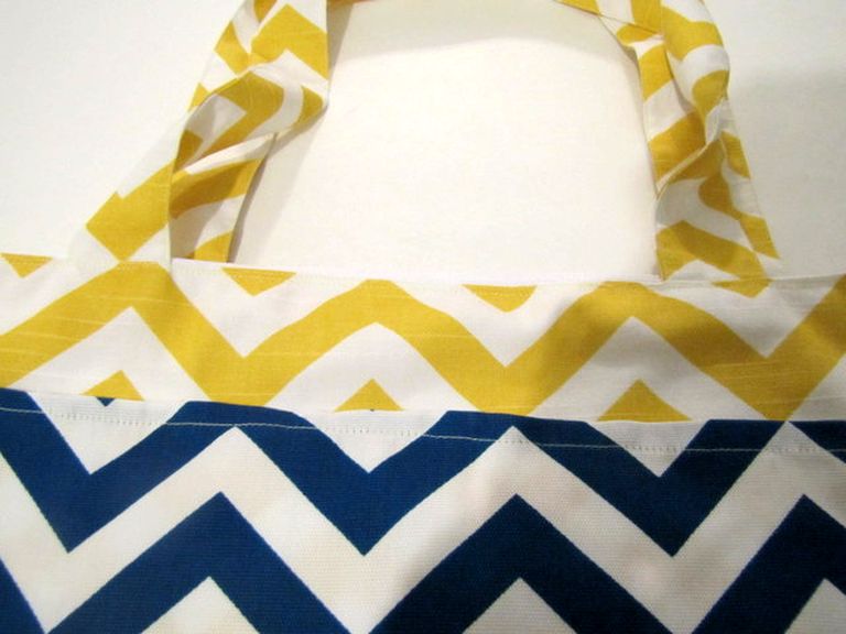Lined Tote with Pockets Tutorial