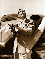 El piloto Kenneth Arnold en 1947