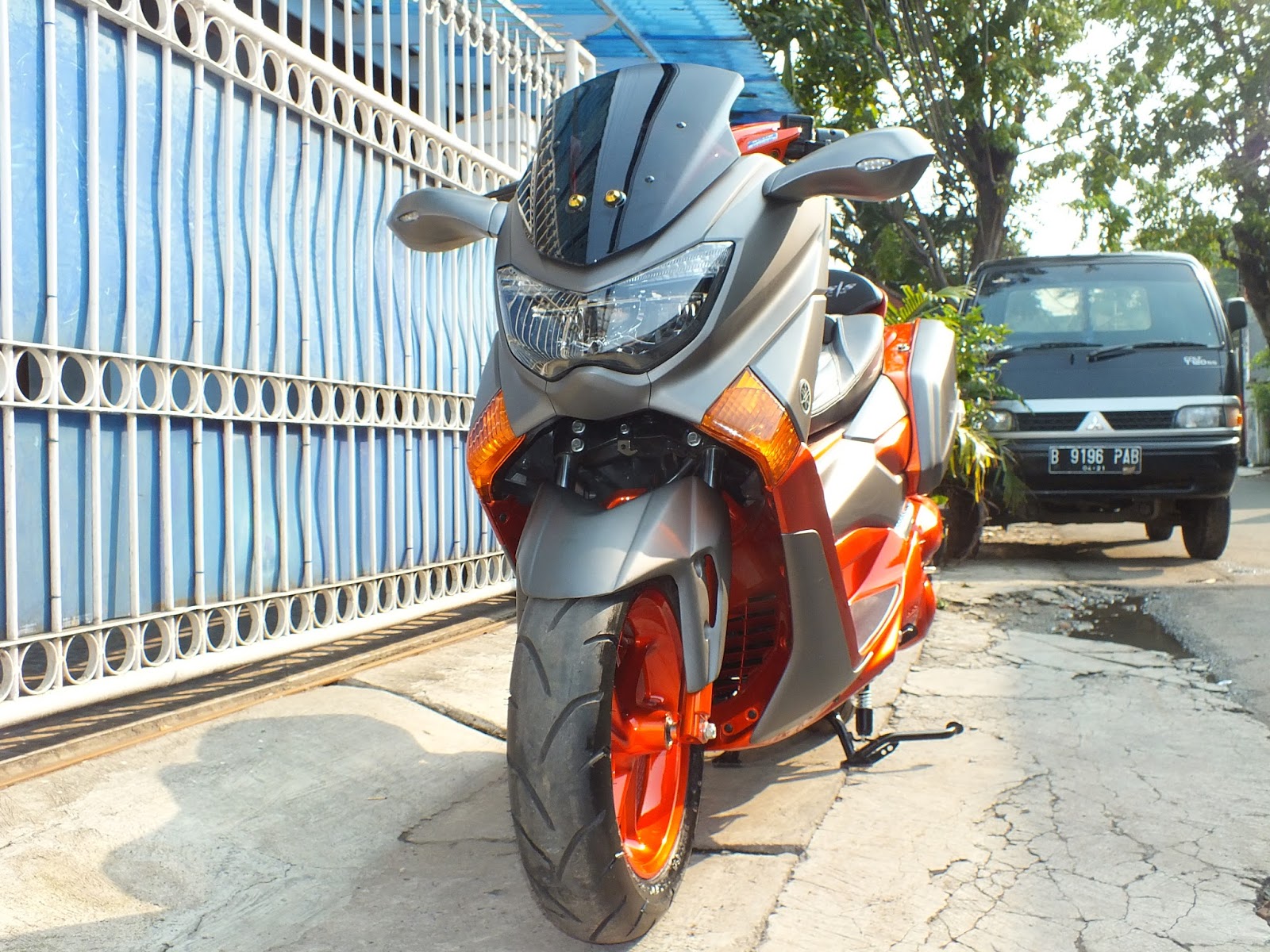 Modifikasi JOK MOTOR