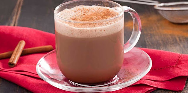 Você já tomou um delicioso Cappuccino Cremoso?  Cappuccino é uma deliciosa bebida para beber nos dias mais frio ou quente.  Essa bebida faz muito sucesso nas cafeterias, fazer essa bebida é muito fácil,  veja :