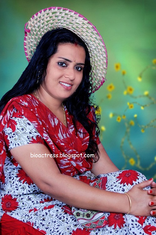 Malayalam TV Serial Actress sexy and hot Greeshma