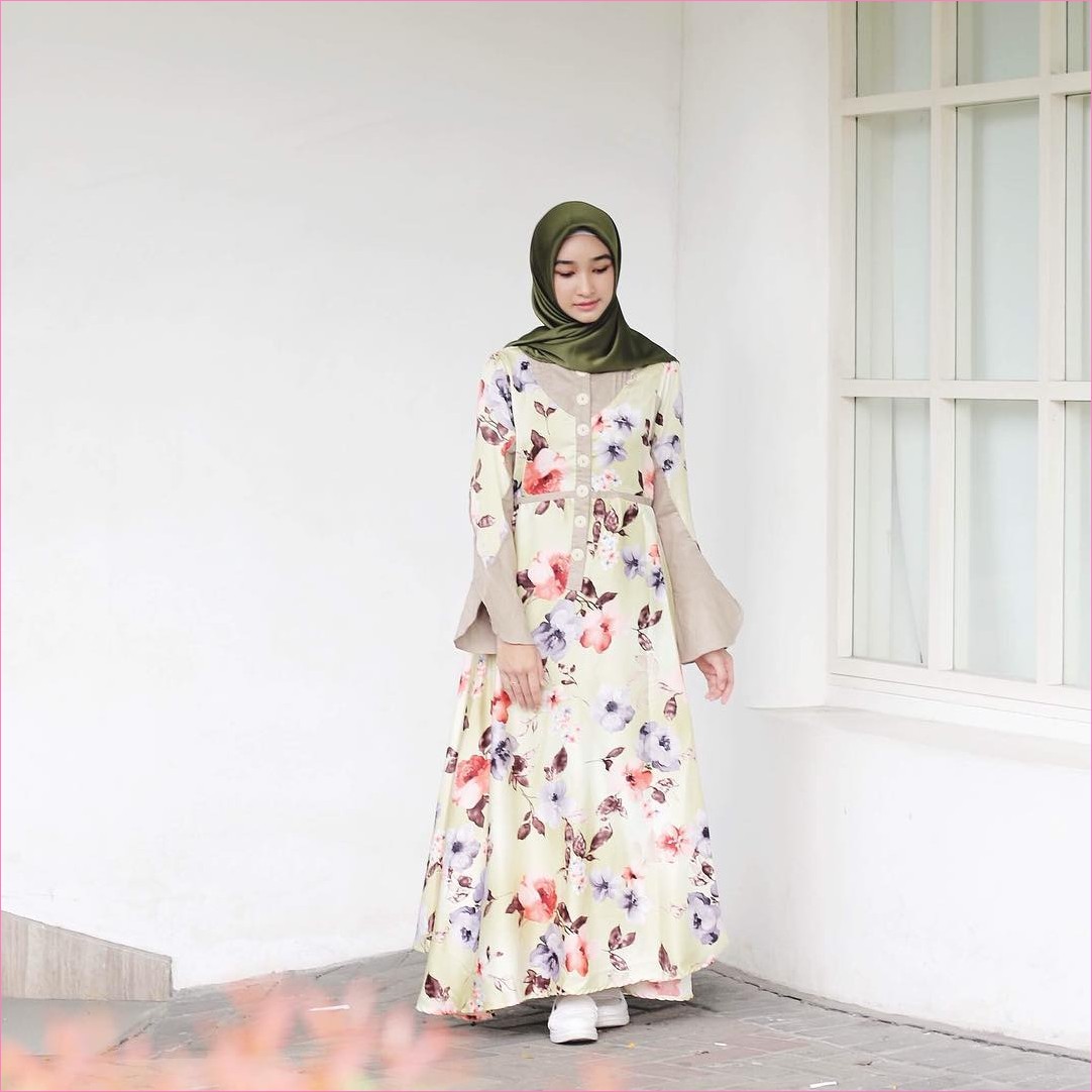  Model Outfit Baju Hijab Casual Untuk Perempuan Gemuk Ala Selebgram  Model Outfit Baju Hijab Casual Untuk Perempuan Gemuk Ala Selebgram 2018