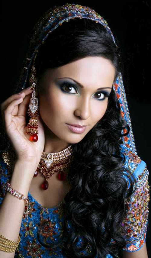 Indian Woman Wedding Dress Bridal Wear Indian Wedding Dress Bridal Wear